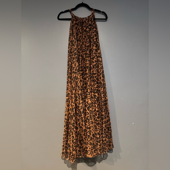 Chicwish Pleated Halter Maxi Dress in Brown and Black - Picture 10 of 11